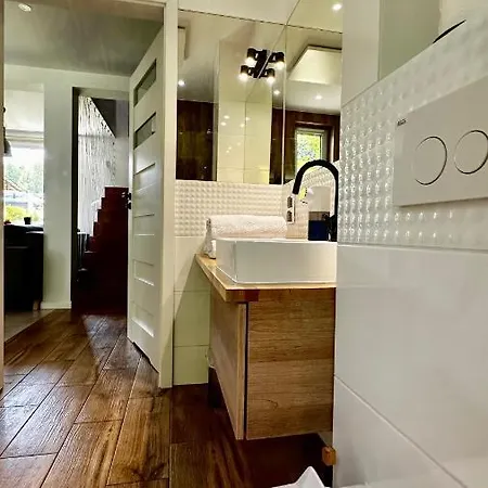 Karkonoska Polana * Staniszow